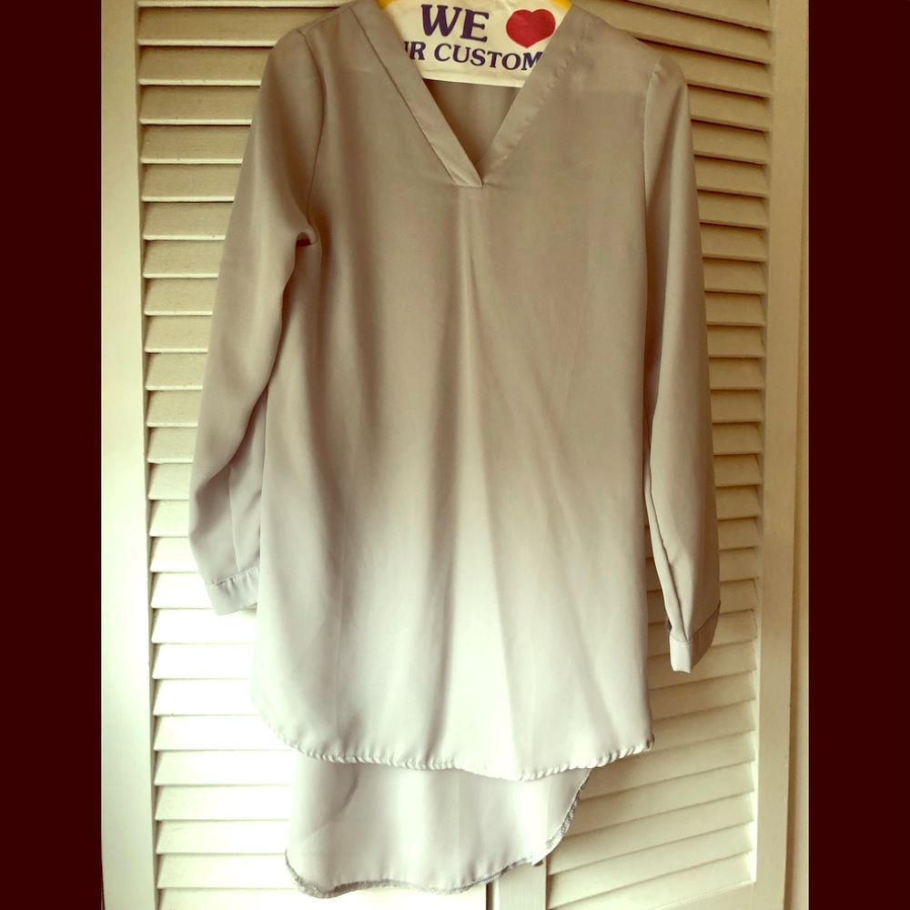 Shear light grey tunic